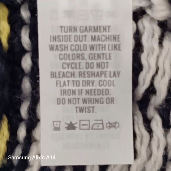 Aerie Womens Size Large Multicolor Sweater Nordic Snowflakes Christmas Pullover - Picture 6 of 11